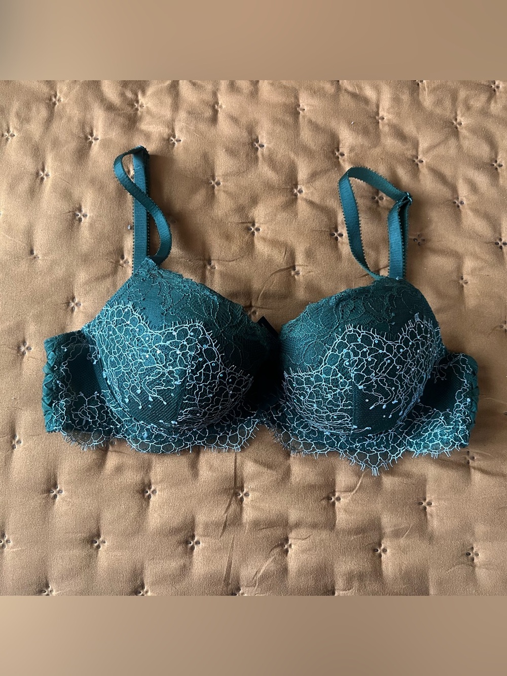 Victoria's Secret Teal Lace Underwire Bra with Light Embroidery